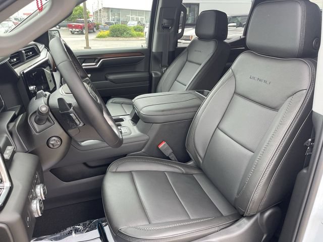 New 2026 GMC Sierra 1500 Denali w/ Technology Package AWD/4WD image 11