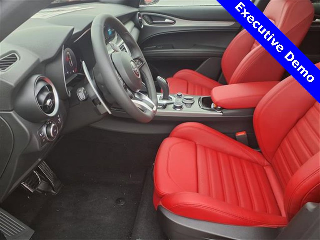 New 2025 Alfa Romeo Stelvio Sprint w/ Veloce Package image 14
