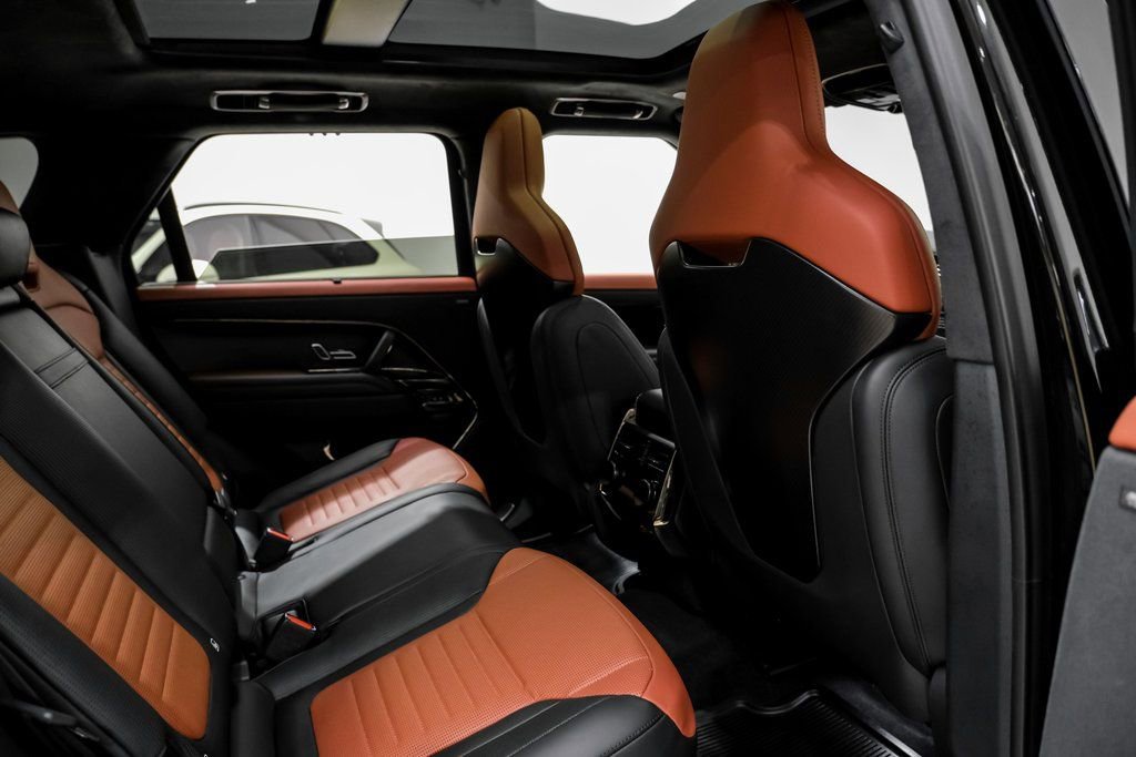 Used 2024 Land Rover Range Rover Sport image 31
