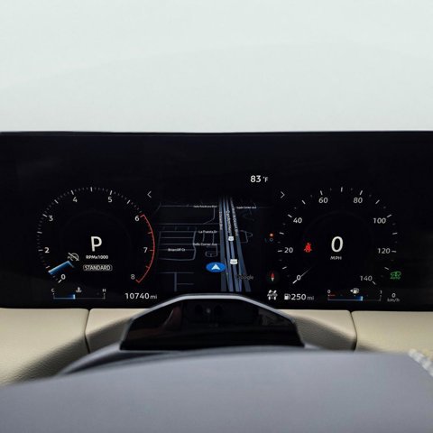 Certified 2025 Nissan Armada Platinum Reserve AWD/4WD image 17