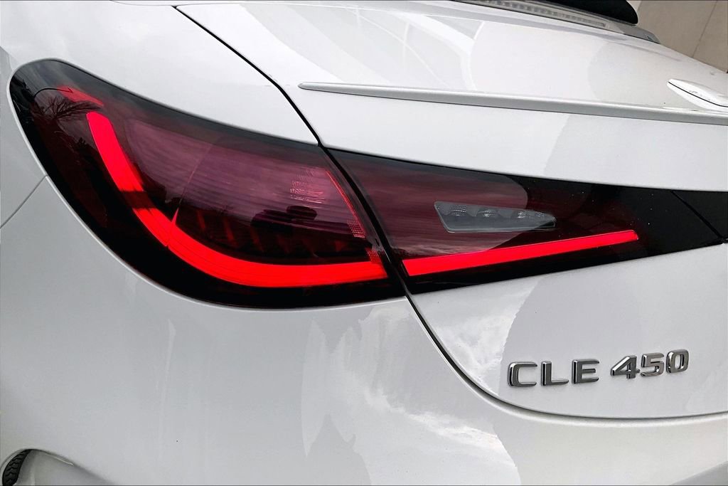 Certified 2024 Mercedes-Benz CLE 450 4MATIC Cabriolet image 32