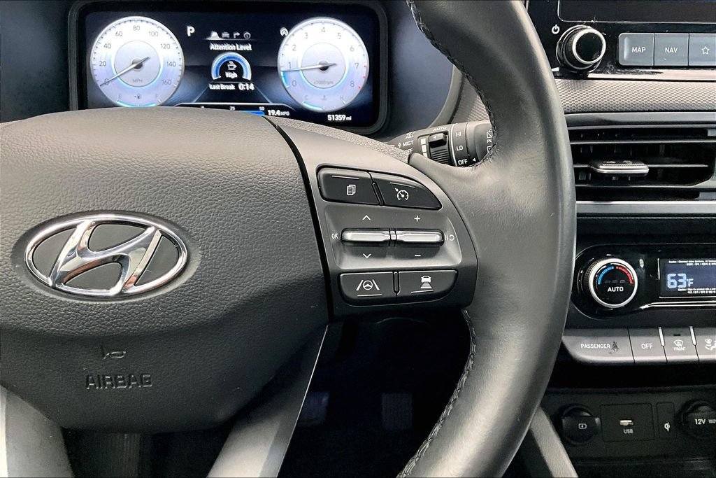 Certified 2022 Hyundai Kona Limited AWD/4WD image 21