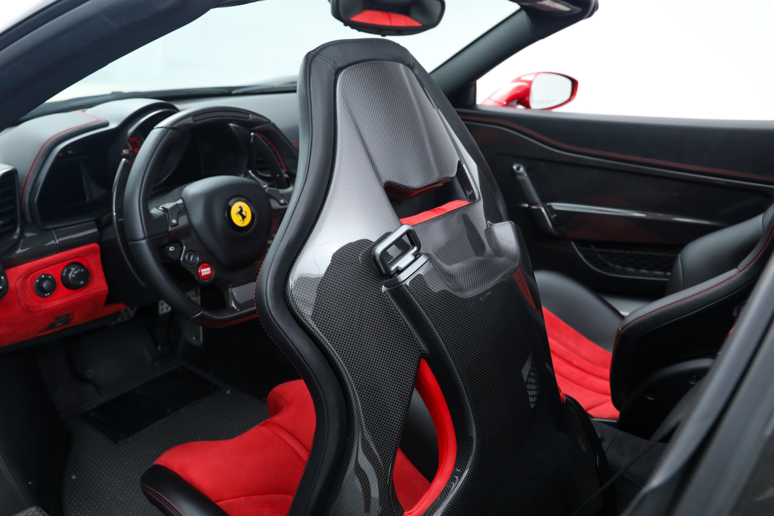 Certified 2015 Ferrari 458 Speciale A RWD image 34