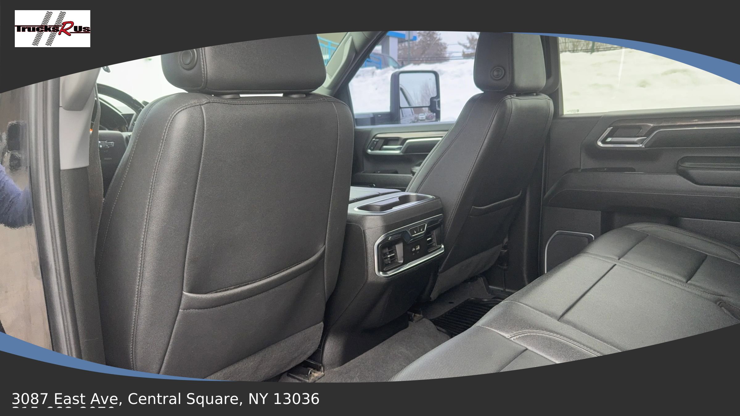 Used 2024 Chevrolet Silverado 3500 LTZ w/ LTZ Plus Package image 16