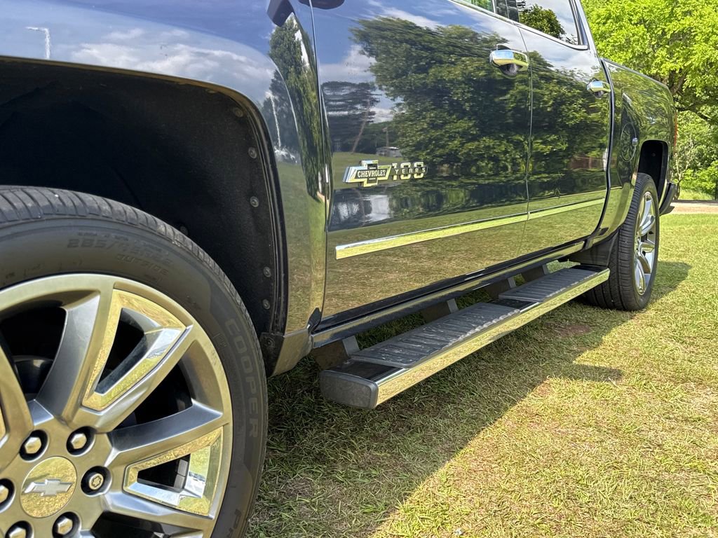 Used 2018 Chevrolet Silverado 1500 LTZ Z71 w/ Centennial Edition image 55