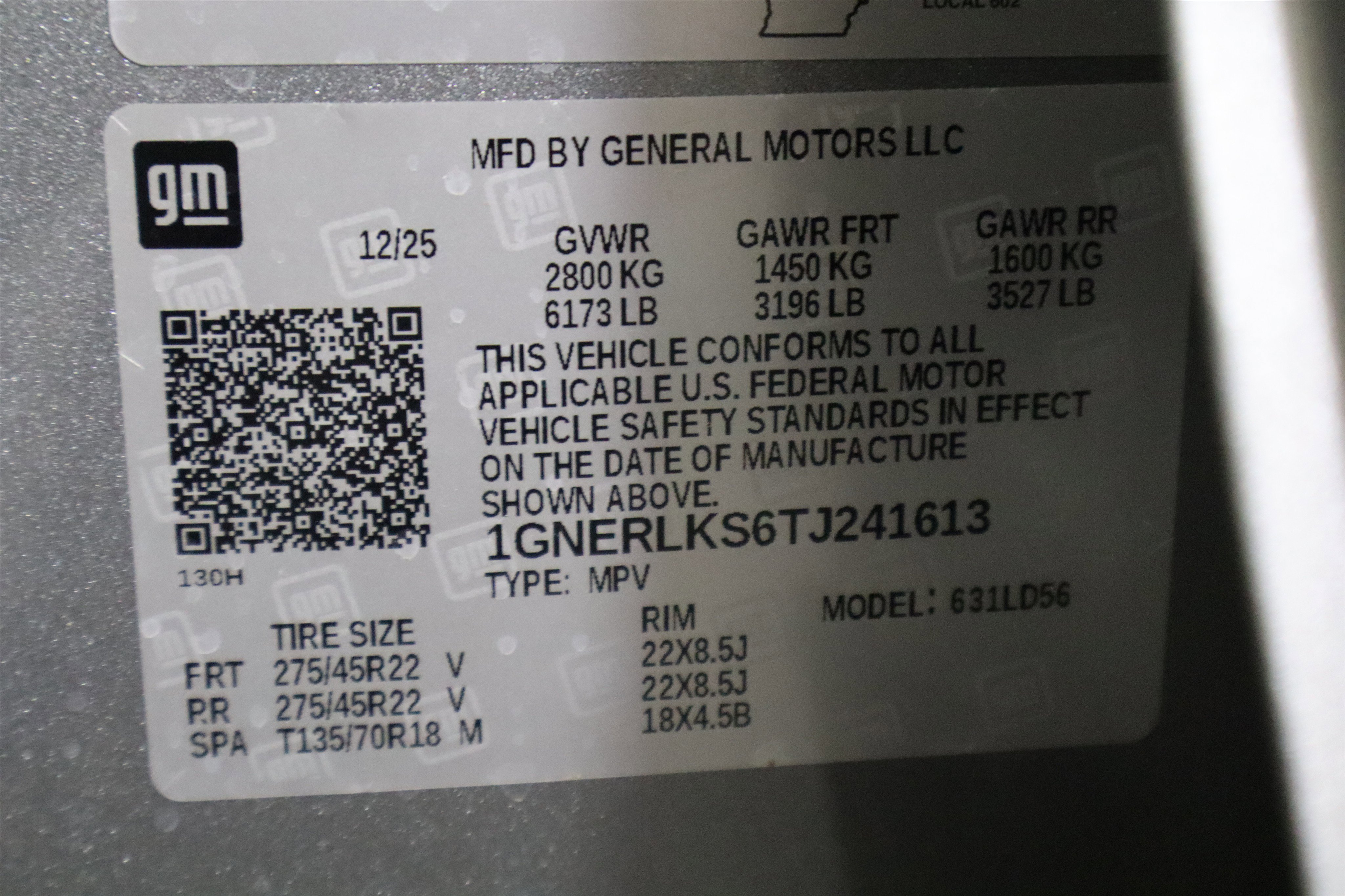 New 2026 Chevrolet Traverse RS w/ LPO, Floor Liner Package FWD image 36