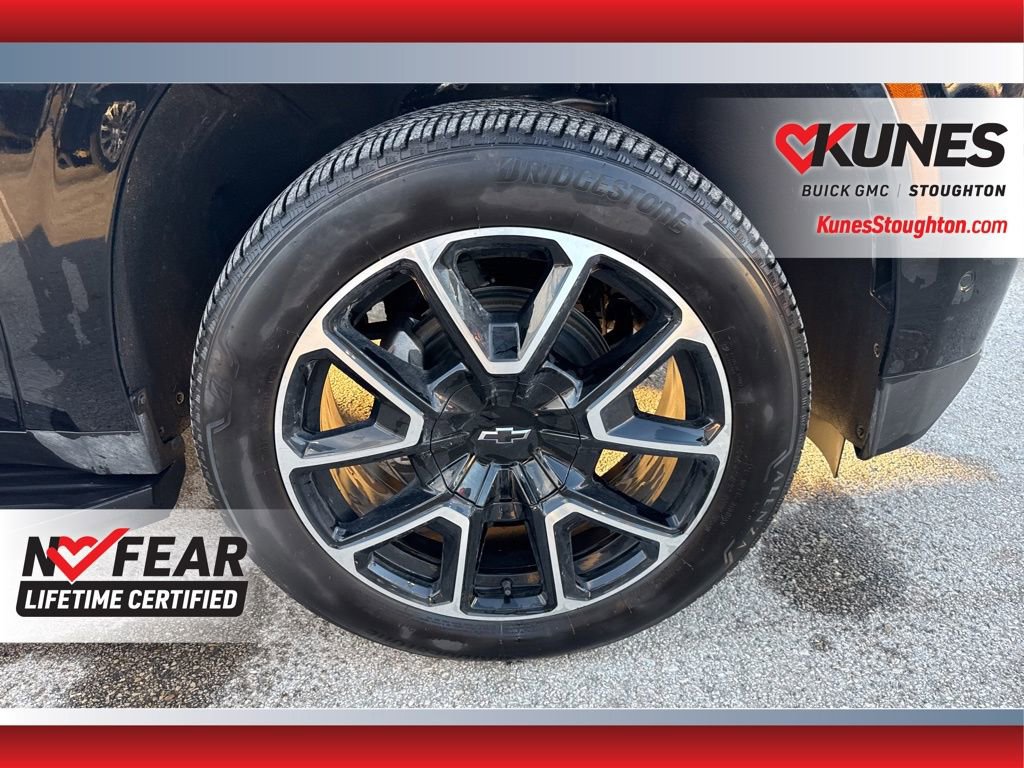Used 2025 Chevrolet Tahoe RST image 15