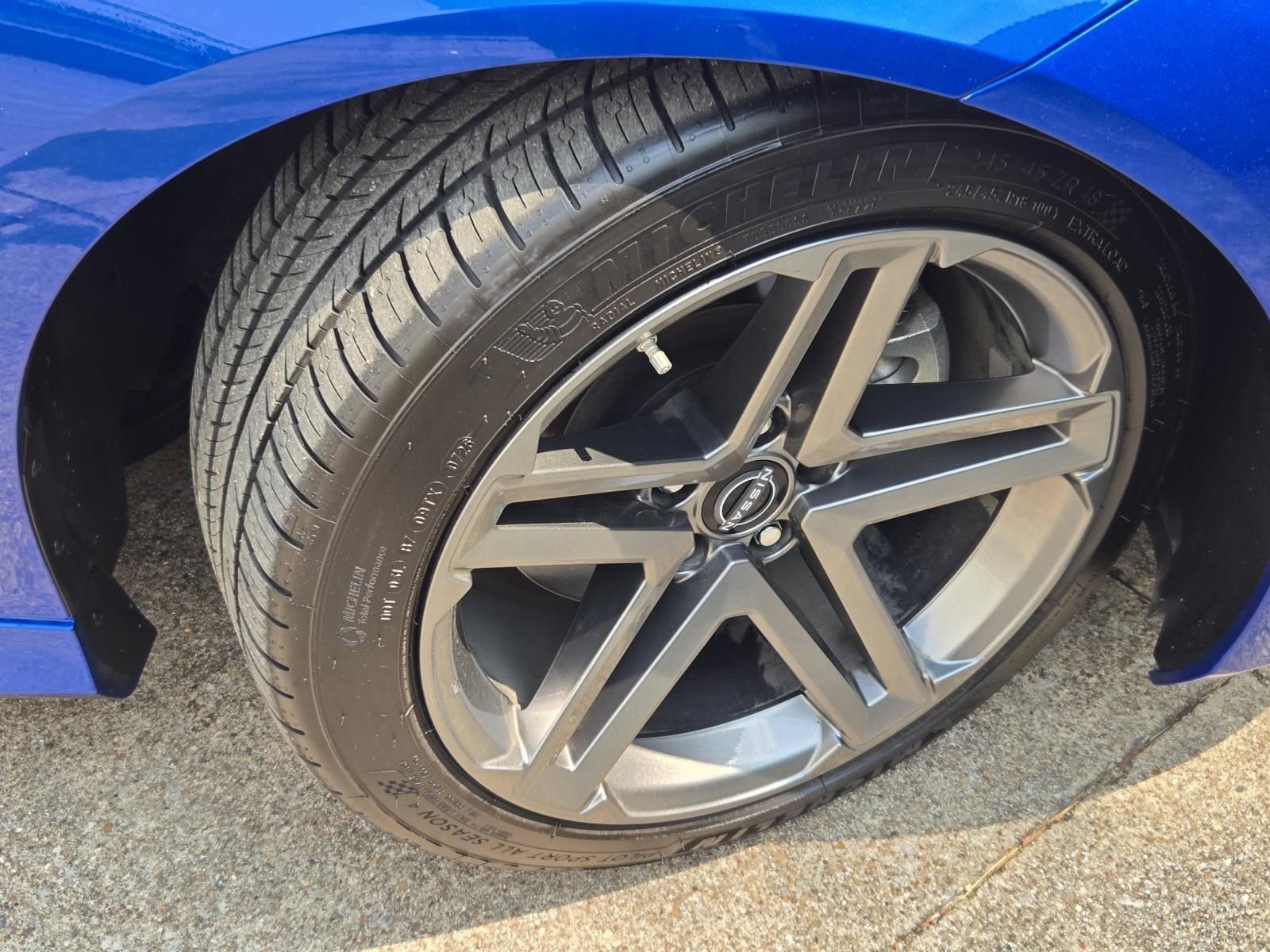 Used 2024 Nissan Z Sport w/ Floor Mat Package RWD image 9