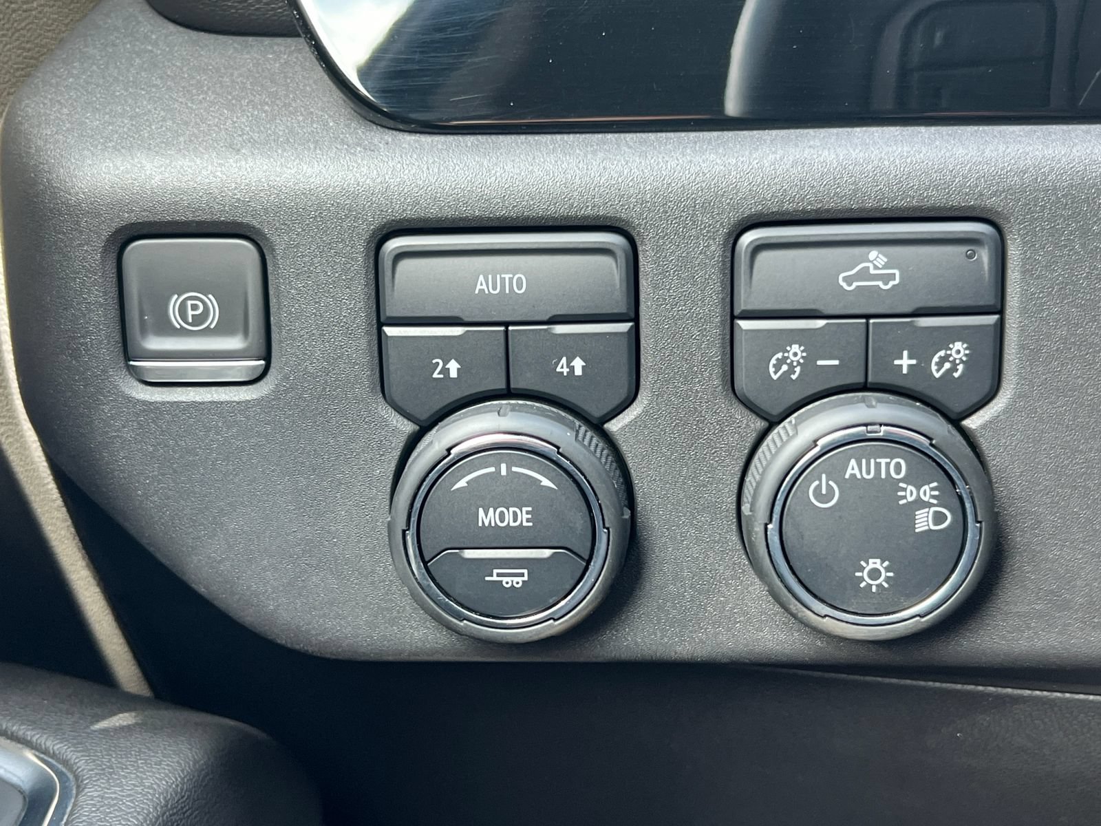 Certified 2023 Chevrolet Silverado 1500 LT AWD/4WD image 21