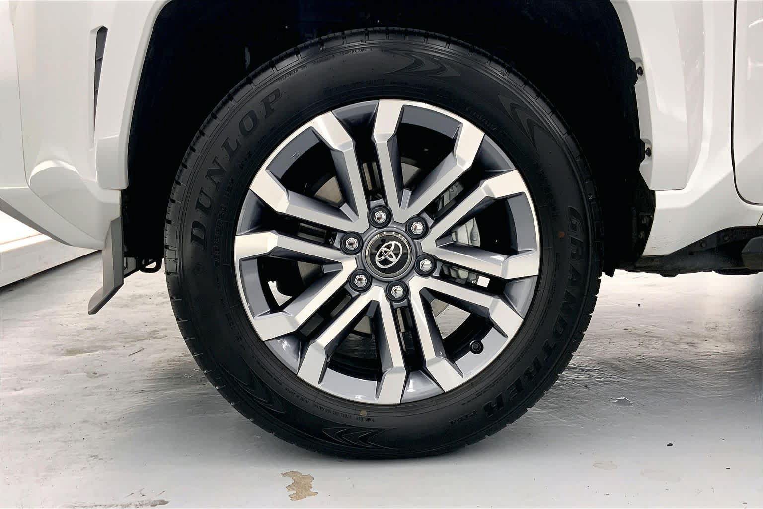 Used 2026 Toyota 4Runner Limited RWD image 8