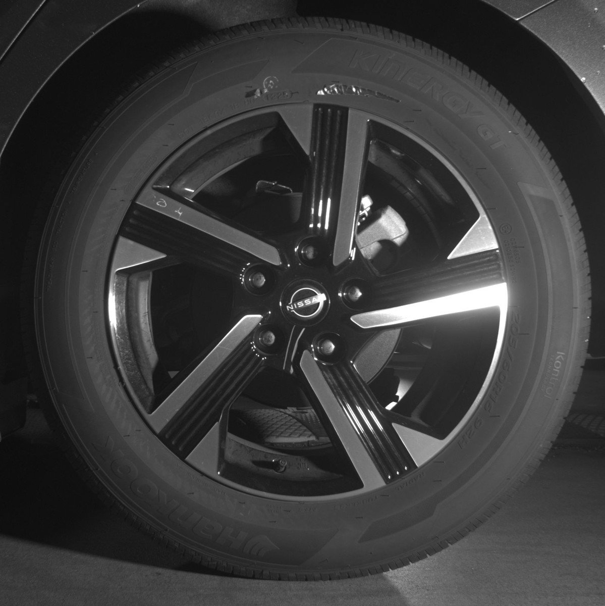 Used 2025 Nissan Sentra SV image 14