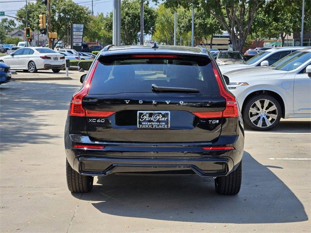 Certified 2025 Volvo XC60 T8 Plus w/ Protection Package Premier image 8
