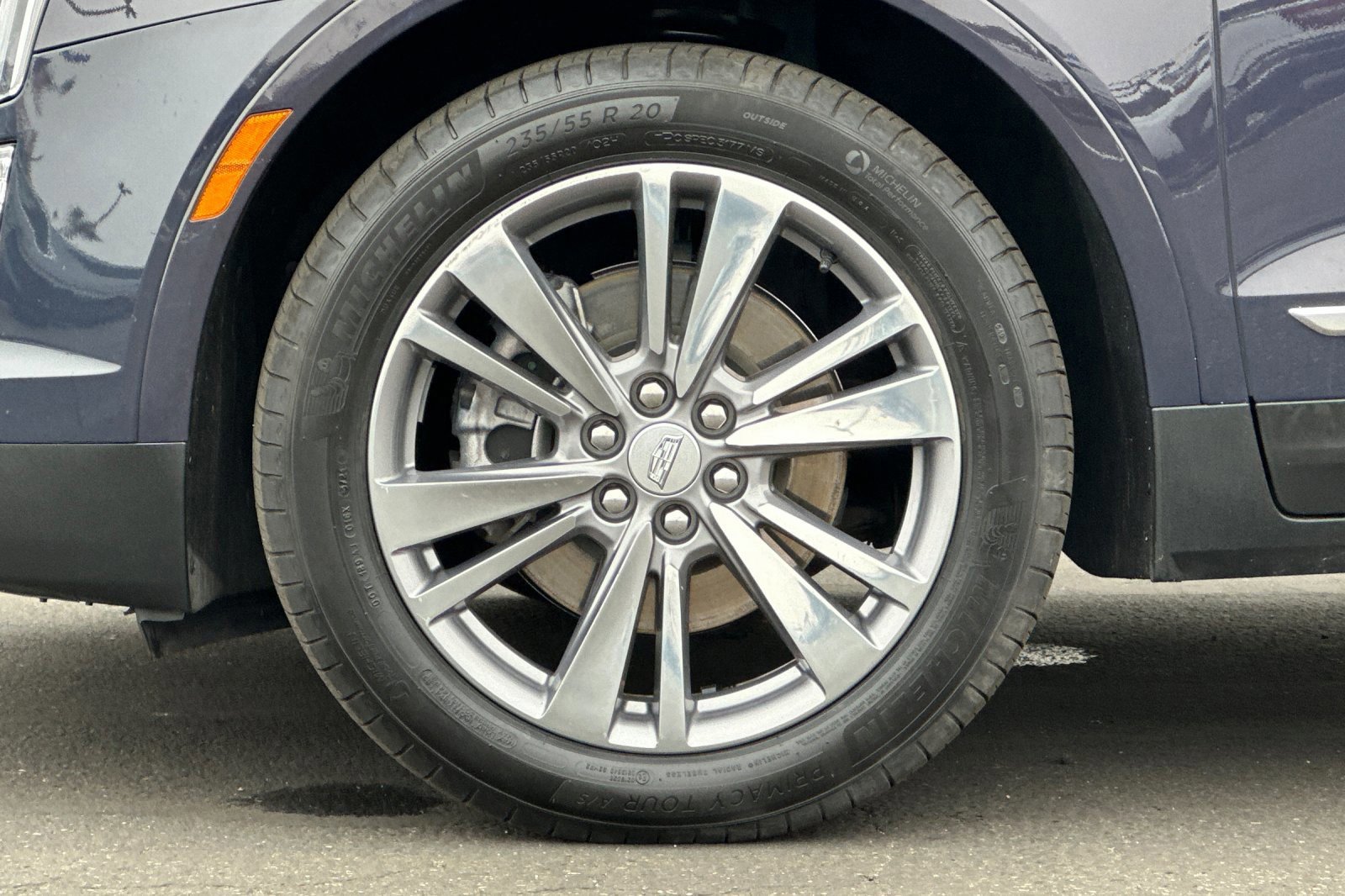 Certified 2025 Cadillac XT5 Premium Luxury image 27