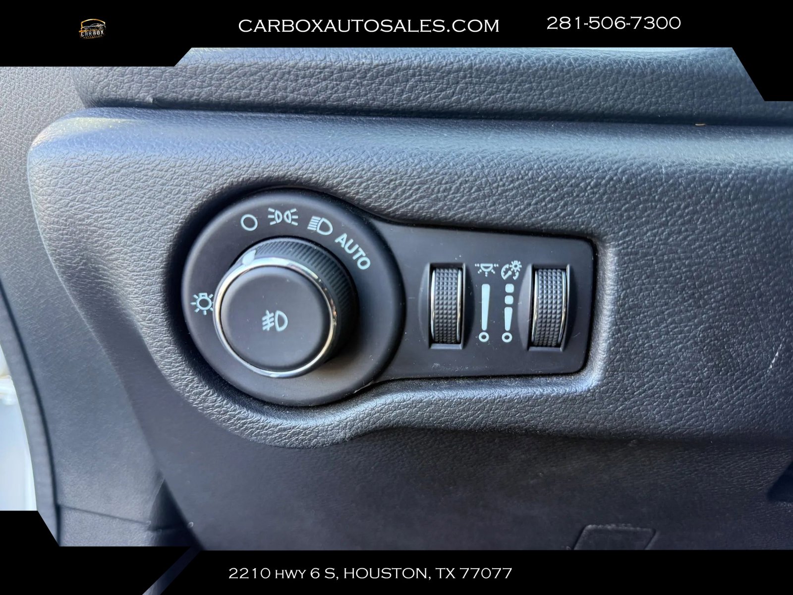 Used 2021 Chrysler Pacifica Touring w/ S Appearance Package FWD image 21