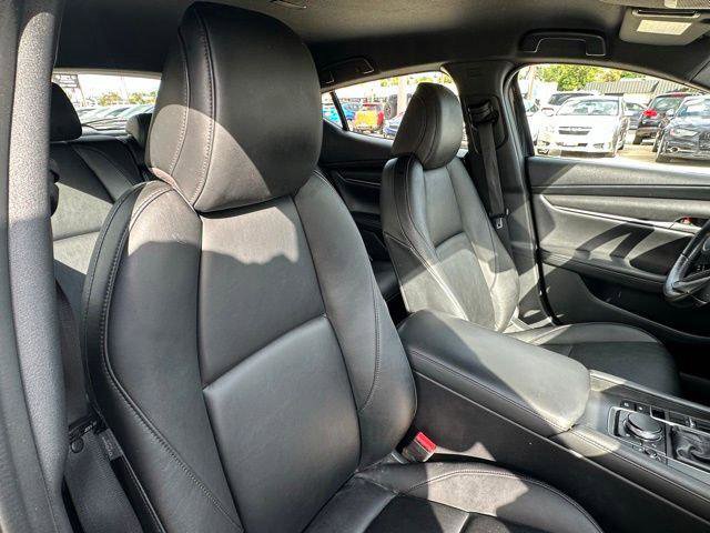 Used 2021 MAZDA MAZDA3 s image 25