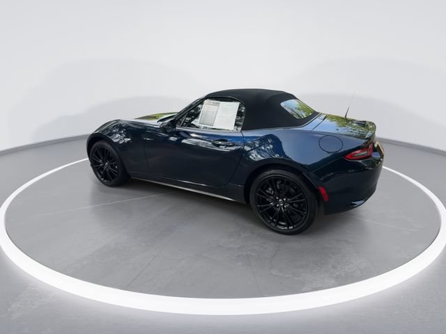 Certified 2025 MAZDA MX-5 Miata Club RWD image 6