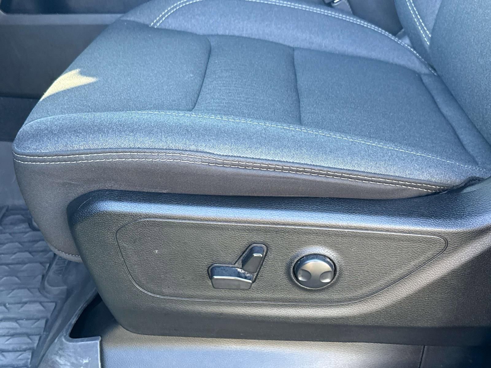 Used 2024 RAM 1500 Big Horn image 12