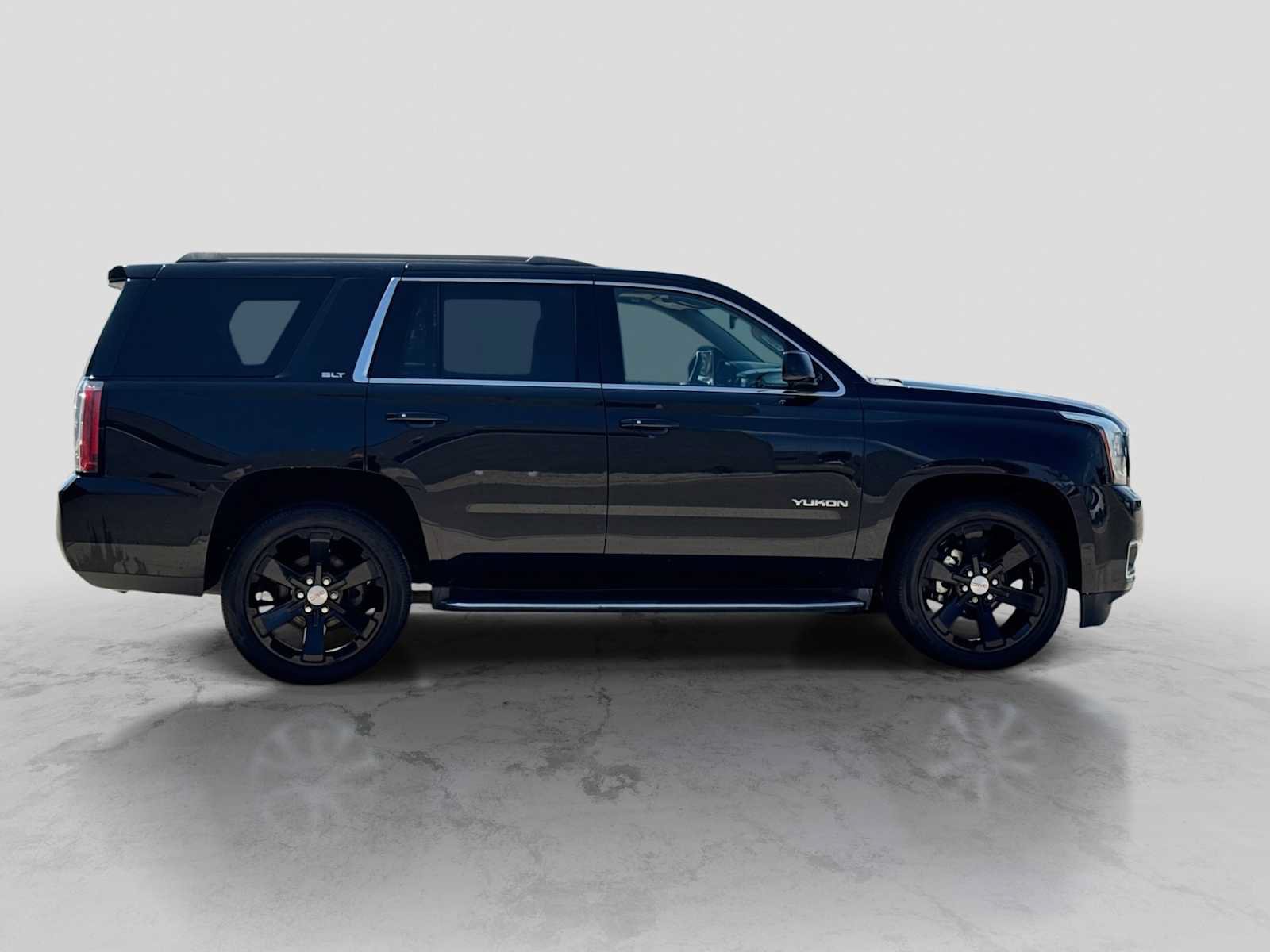 Used 2016 GMC Yukon SLT w/ Open Road Package AWD/4WD image 7