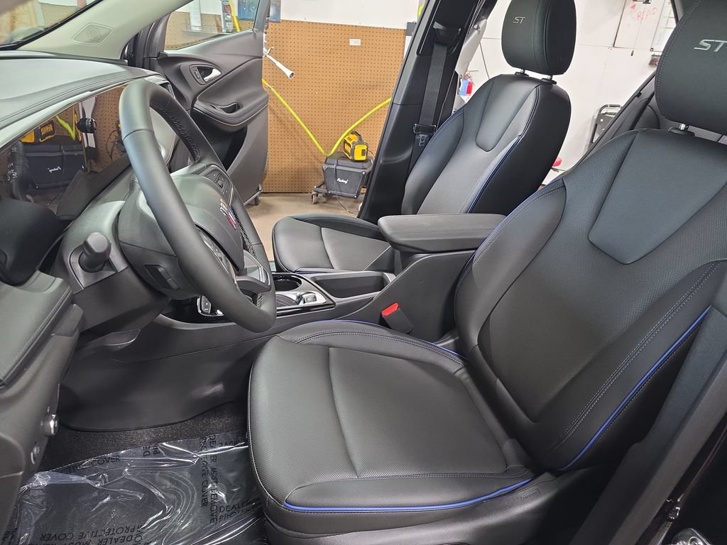 New 2026 Buick Encore GX Sport Touring w/ Comfort Package AWD/4WD image 14