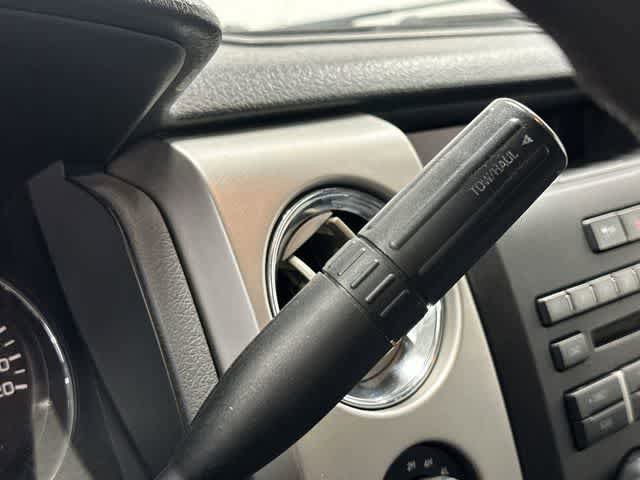 Used 2013 Ford F150 XLT AWD/4WD image 23