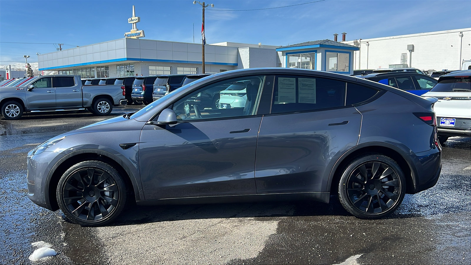 Used 2023 Tesla Model Y Long Range AWD/4WD image 8