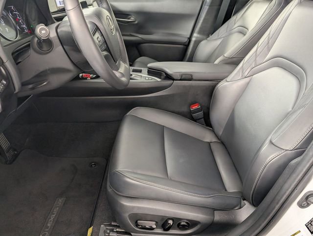 Used 2024 Lexus UX 250h FWD image 13