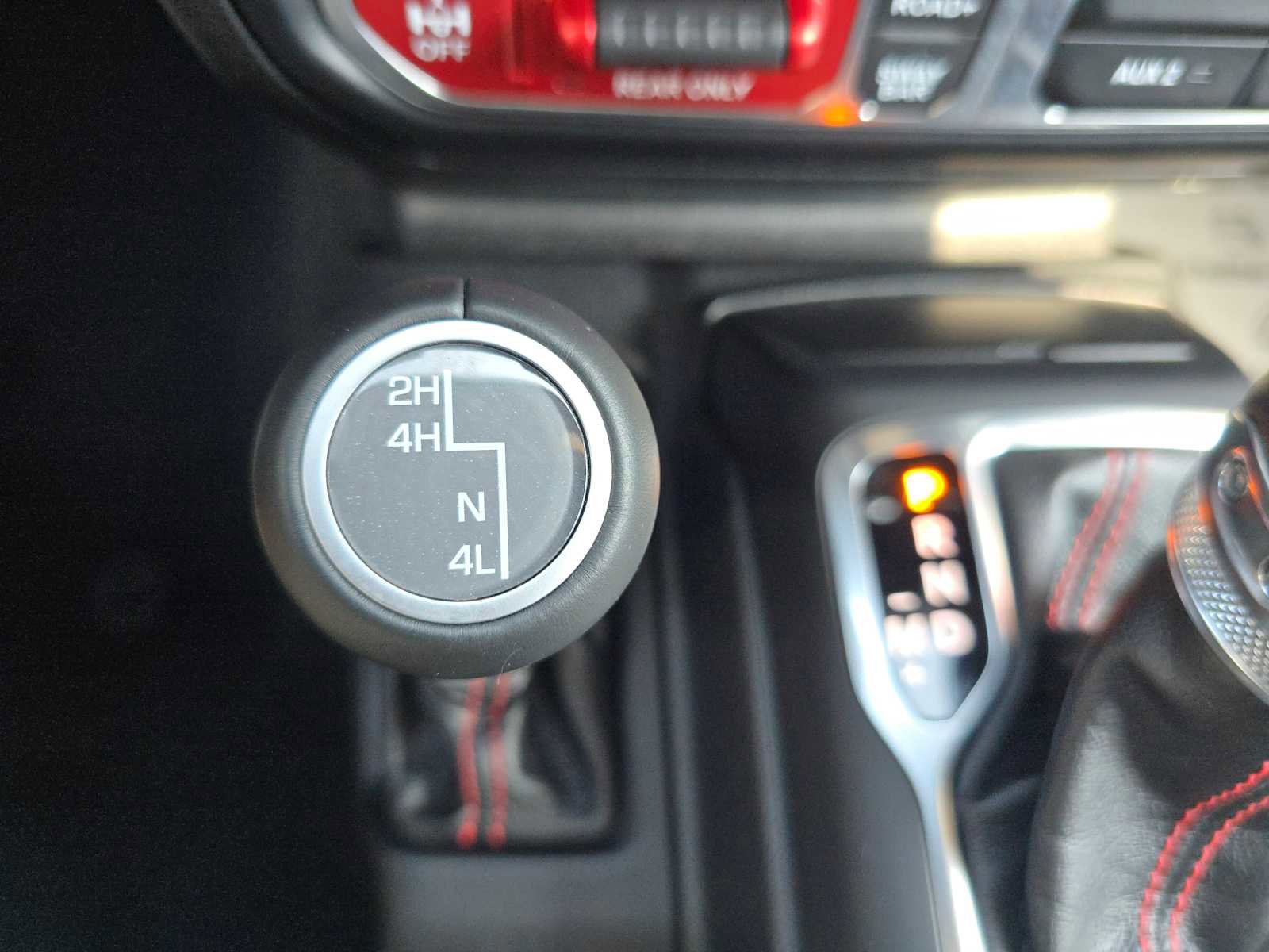 Used 2020 Jeep Gladiator Rubicon AWD/4WD image 31