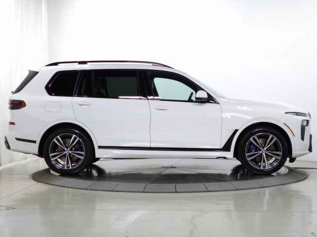Used 2024 BMW X7 xDrive40i w/ M Sport Package image 14
