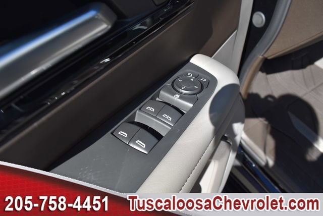 New 2026 Chevrolet Suburban LS image 14