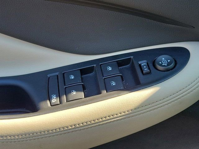 Used 2017 Buick Envision Premium image 30