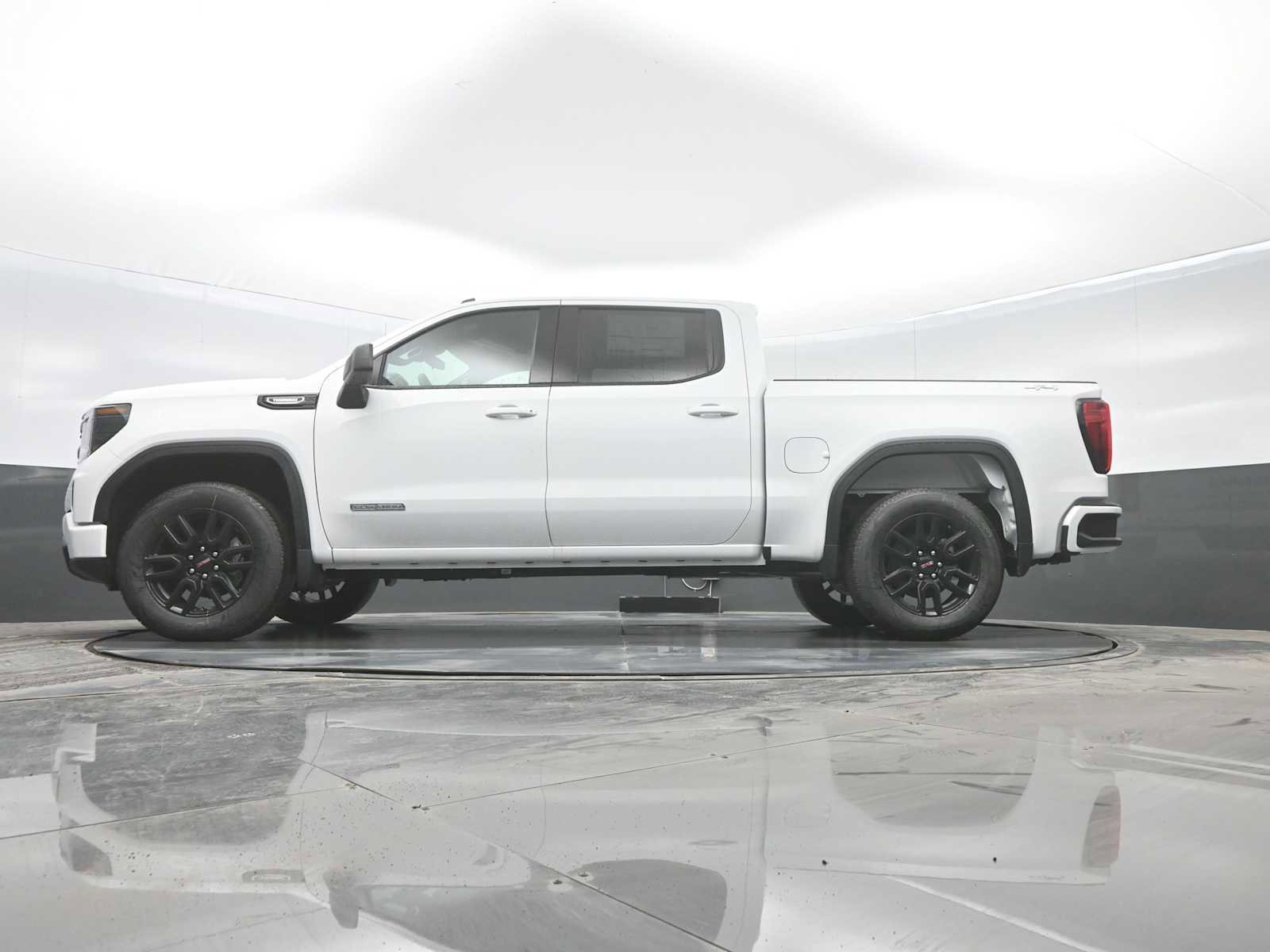 New 2026 GMC Sierra 1500 Elevation image 24