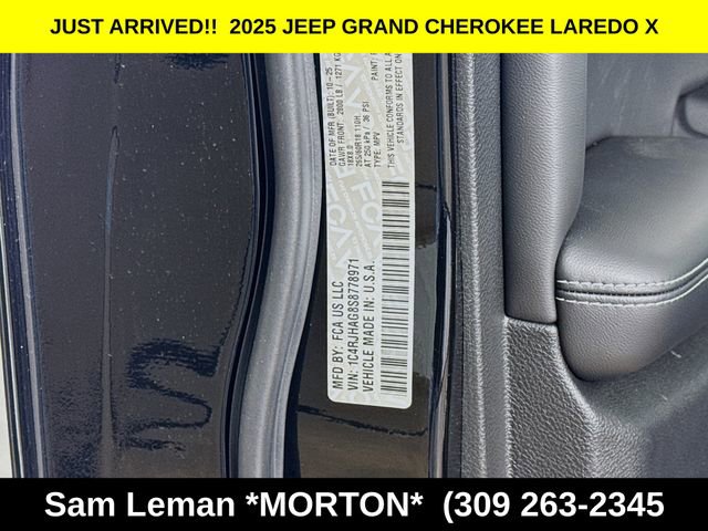 New 2025 Jeep Grand Cherokee Laredo X w/ Luxury Tech Group I image 31