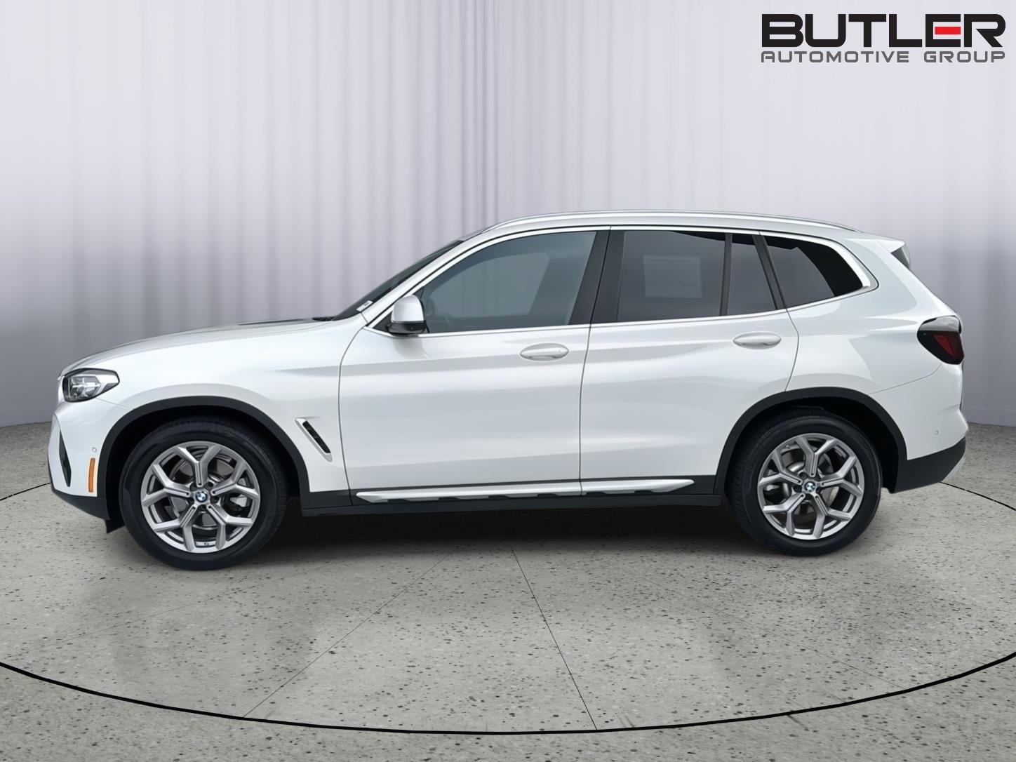 Certified 2023 BMW X3 sDrive30i w/ Premium Package image 3