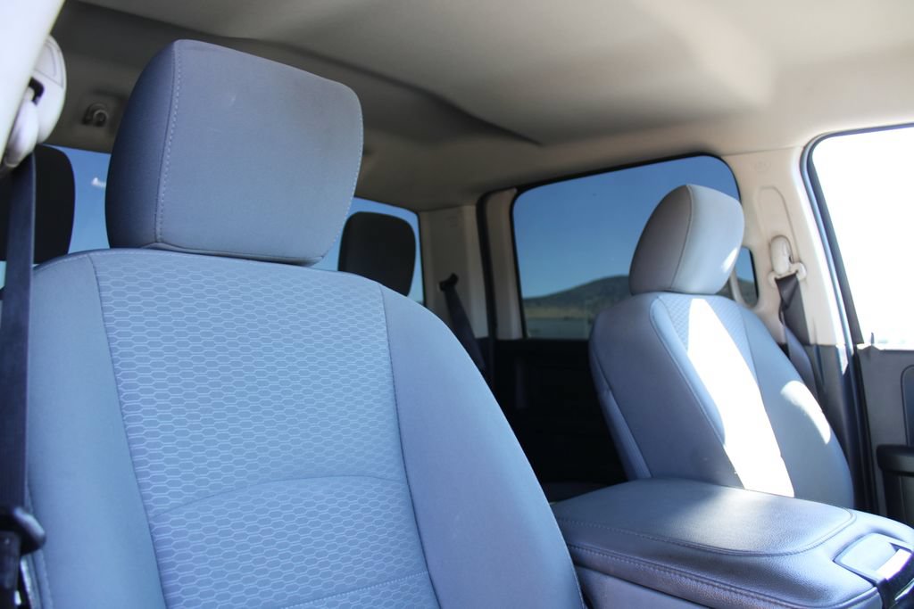 Used 2017 RAM 1500 Express AWD/4WD image 18