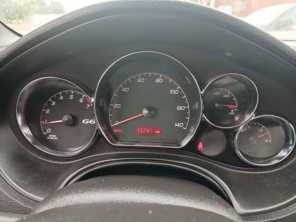 Used 2008 Pontiac G6 GT w/ Premium Package FWD image 16