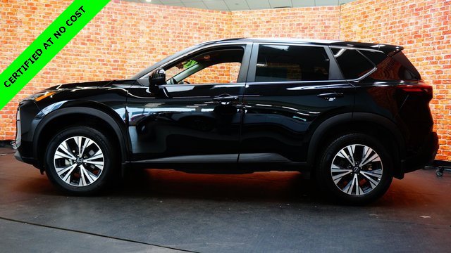 Used 2022 Nissan Rogue SV image 4