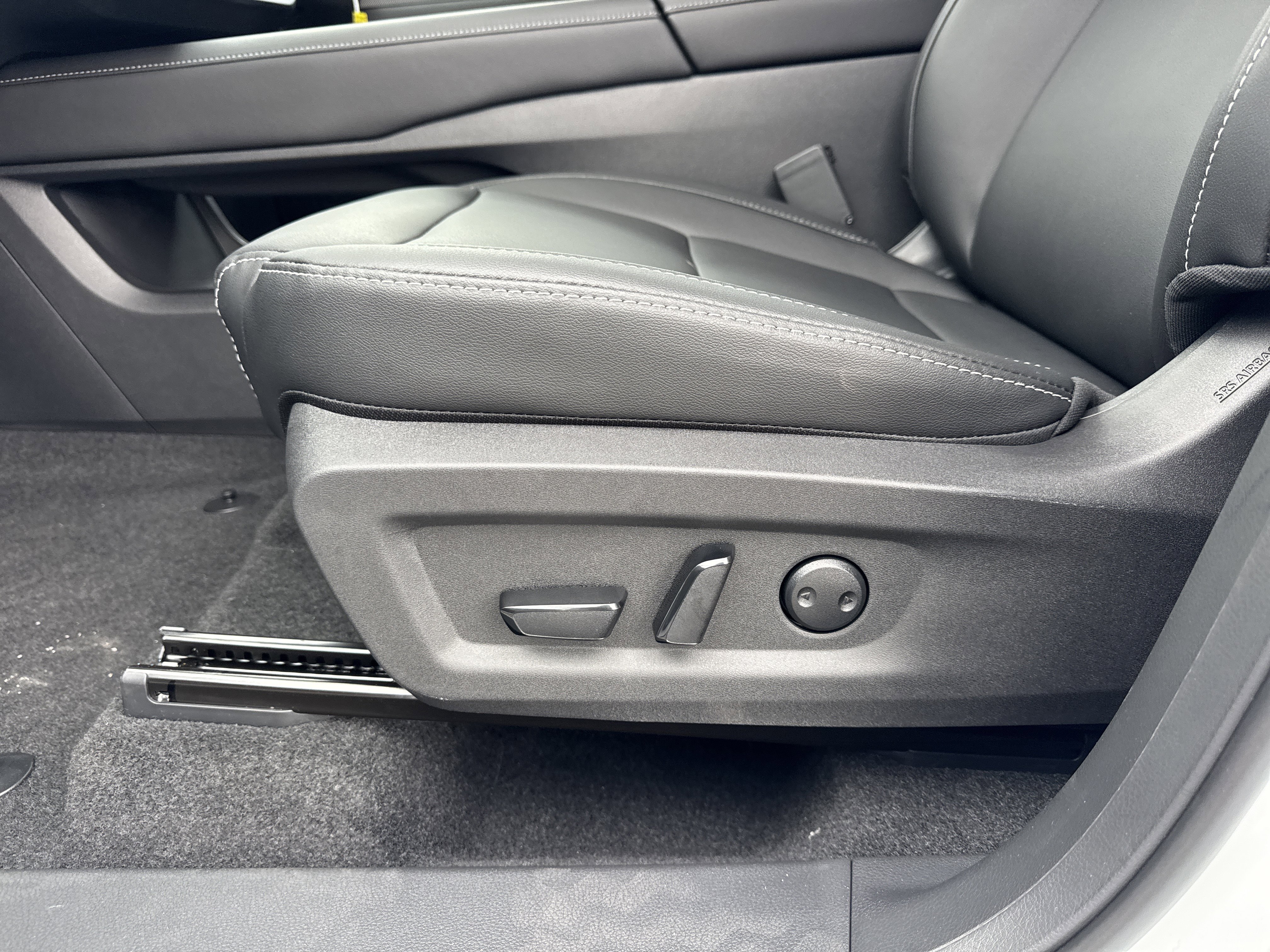 New 2026 Nissan Murano SV image 24