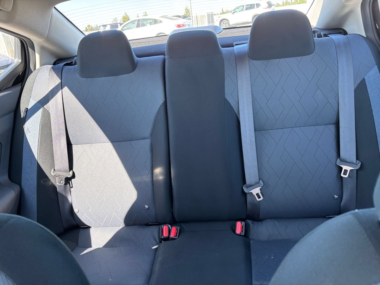 Used 2025 Nissan Versa SV FWD image 37