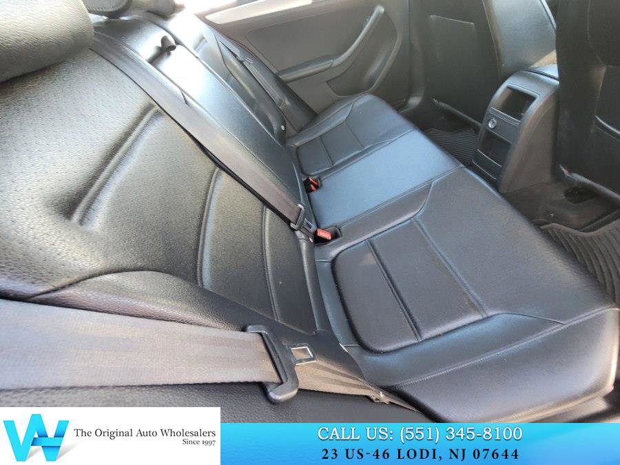 Used 2015 Volkswagen Jetta SE image 18