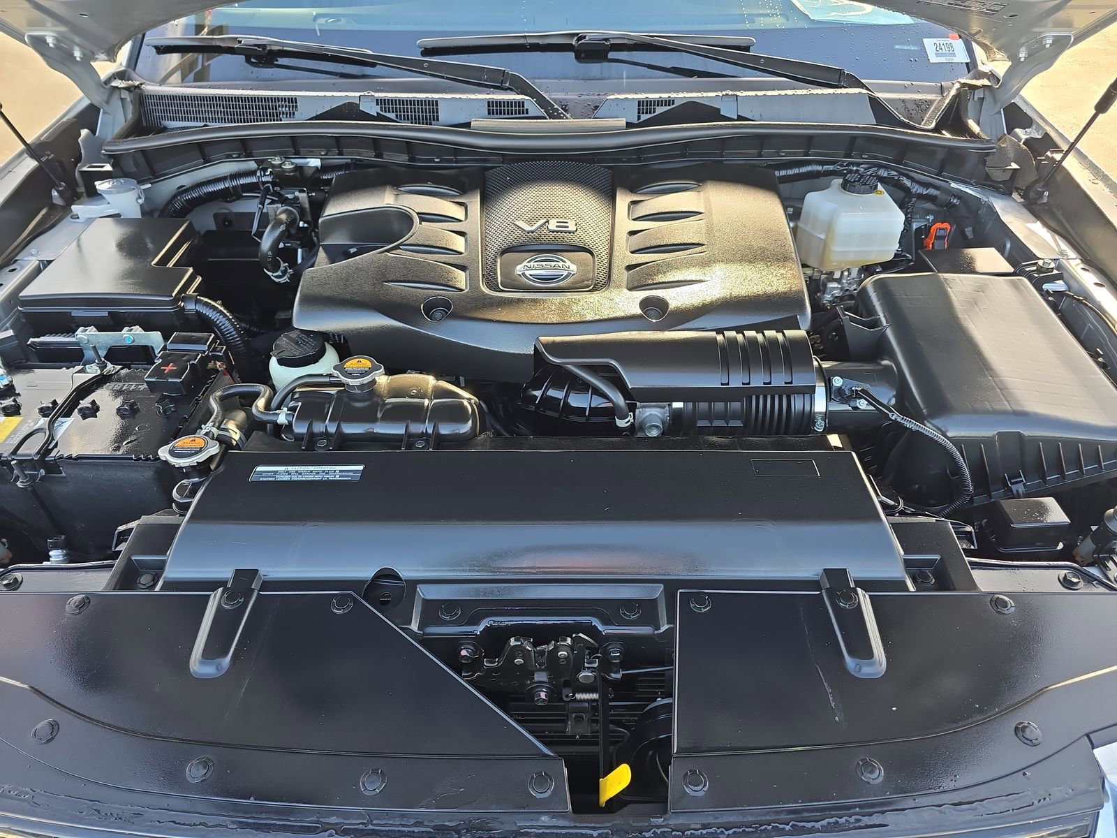 Used 2024 Nissan Armada SV image 32