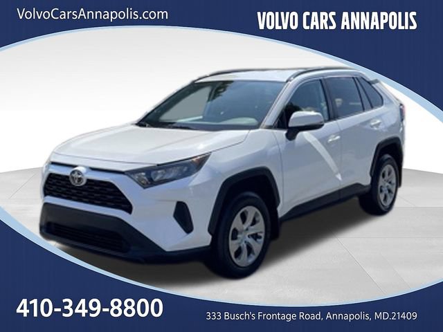 Used 2021 Toyota RAV4 LE AWD/4WD image 3