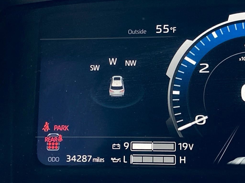 Used 2024 Toyota Sequoia Limited image 16