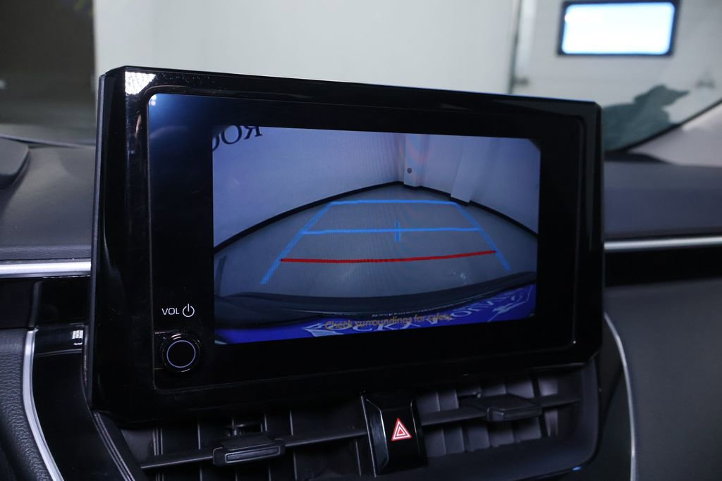 Used 2023 Toyota Corolla LE image 26