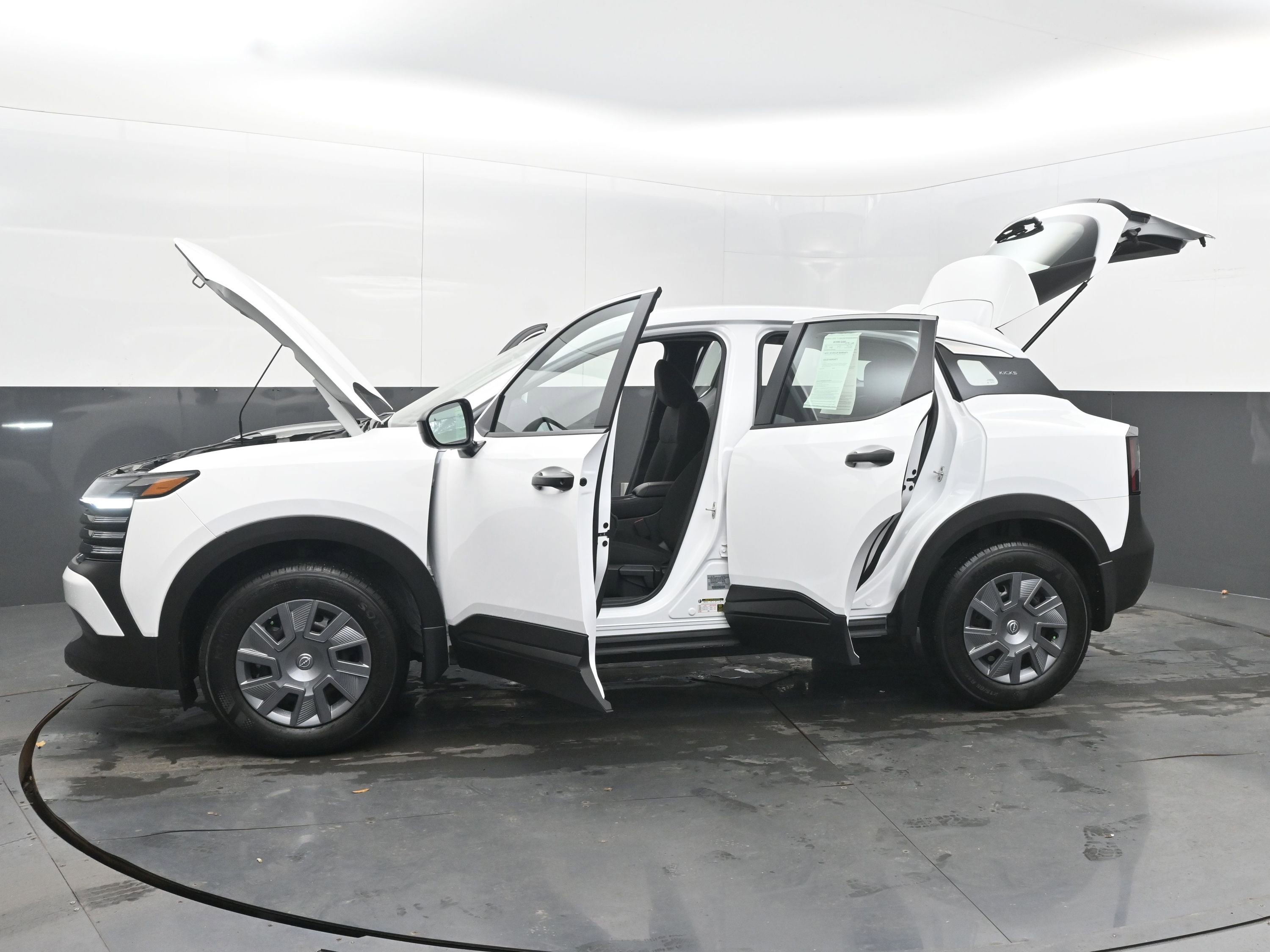 Certified 2025 Nissan Kicks S image 39