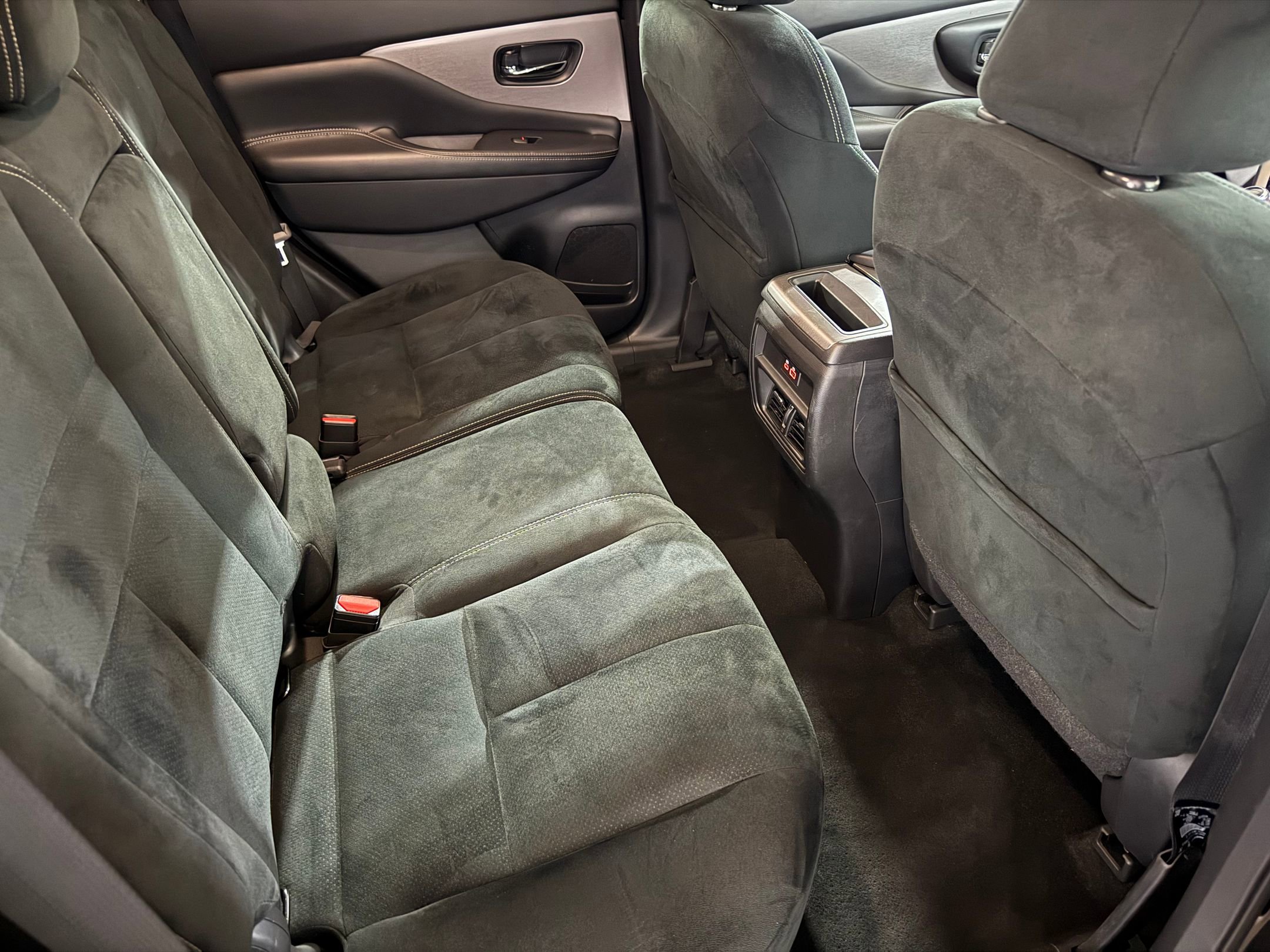 Used 2020 Nissan Murano SV image 34