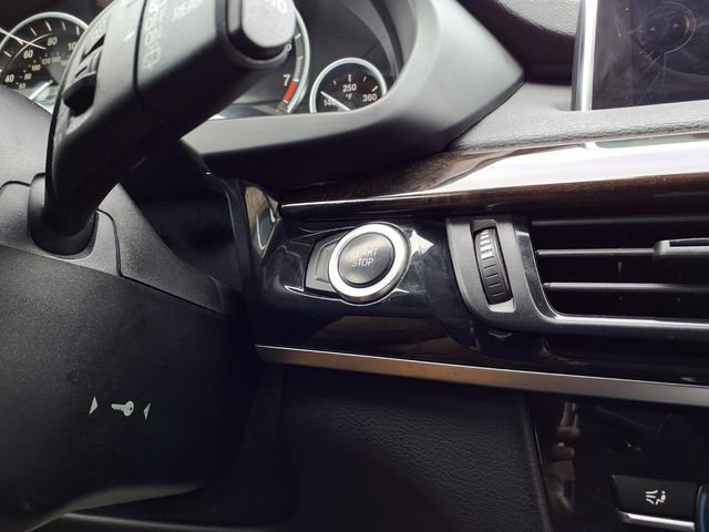 Used 2016 BMW X5 xDrive40e image 16
