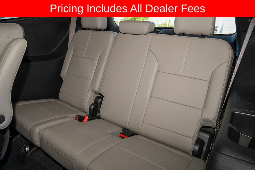 Used 2024 GMC Acadia Elevation w/ Luxury Package FWD image 12