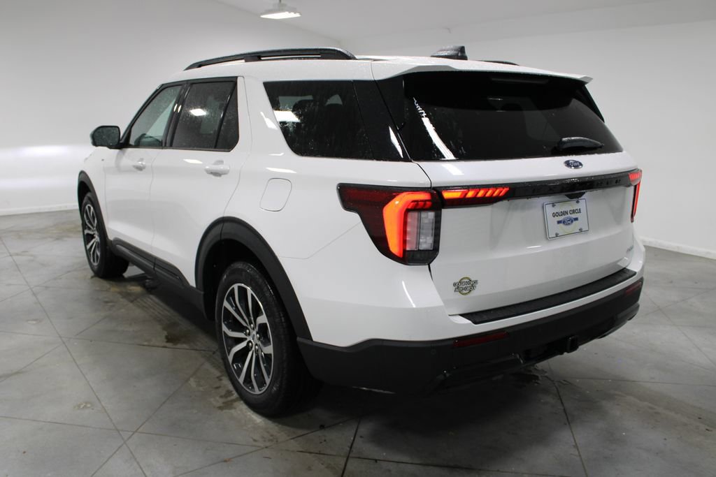 New 2026 Ford Explorer ST-Line AWD/4WD image 6
