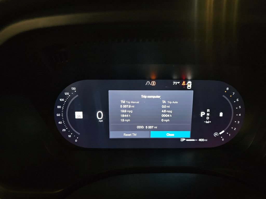 Certified 2026 Volvo XC60 B5 Plus w/ Protection Package Premier AWD/4WD image 18