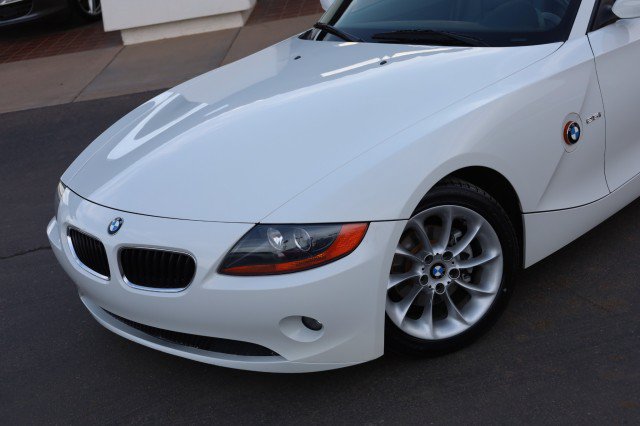 Used 2004 BMW Z4 2.5i RWD image 6